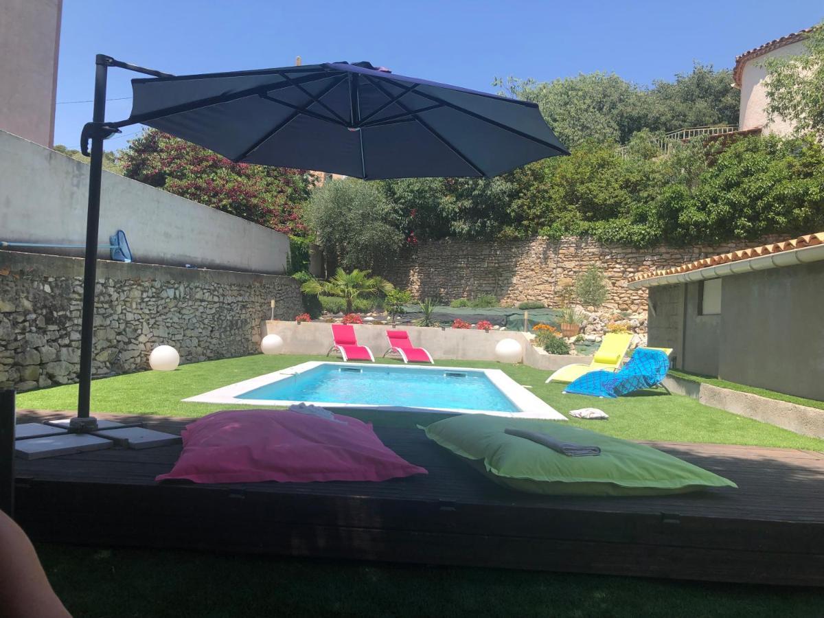 Villa Calme Avec Piscine Privee Nimes Exterior photo